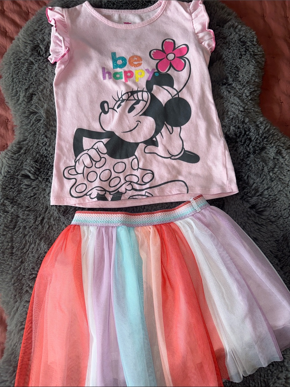 Disney Jr. Pink Minnie Mouse 'Be Happy' Tee and Rainbow Tulle Skirt Set.  Size 5